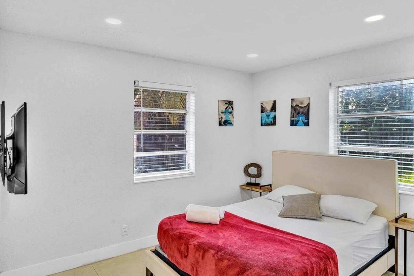 New Stylish 2 Bdrm Mins To Beach & Aventura Mall Hallandale Beach Exterior foto